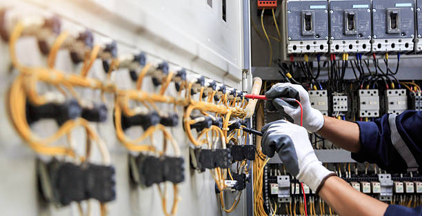 Professional Electrician technician working in Smiths Station, AL